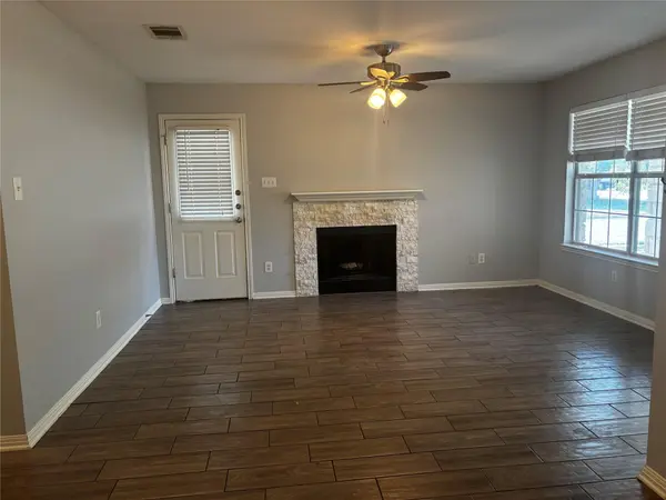 501 Texas Ave, Round Rock, TX 78664