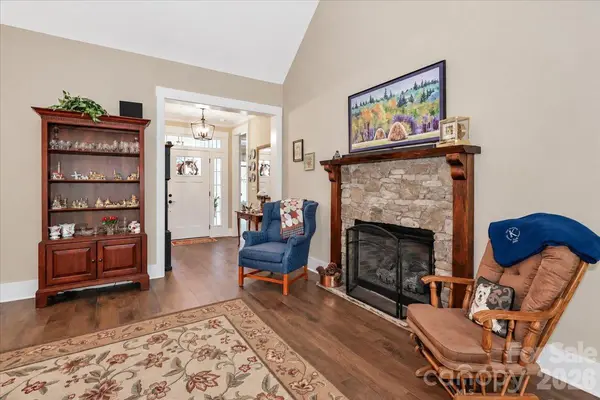618 Saint Cloud DR, Statesville, NC 28625