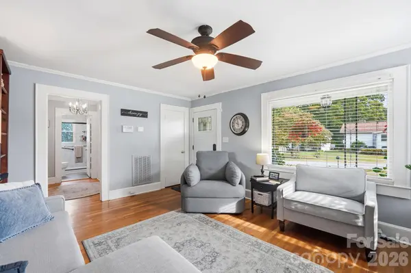 705 Deaton ST, Kannapolis, NC 28081
