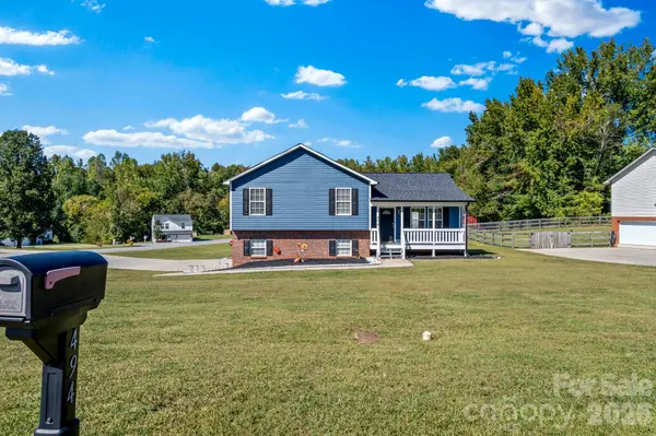 494 Sunset Ridge LN, Lexington, NC 27295