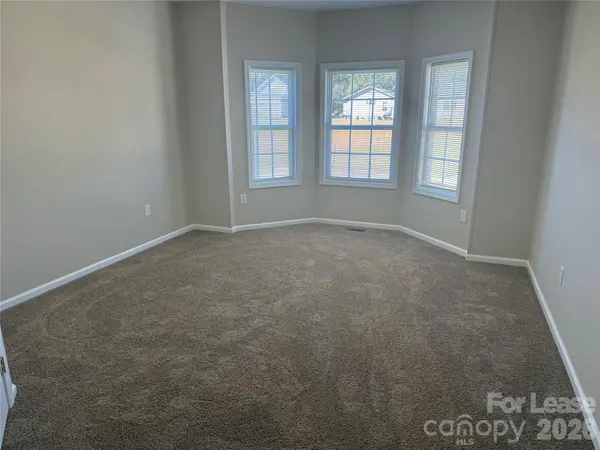 218 Prosperity PL, Statesville, NC 28677