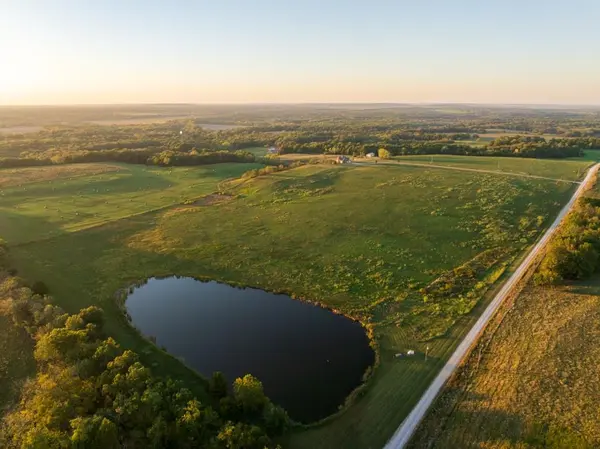 1978 SW County Road 11517 RD, Rich Hill, MO 64779