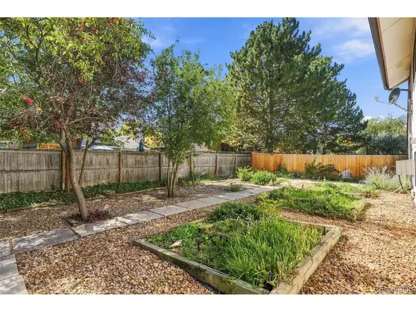 5650 W 73rd, Arvada, CO 80003