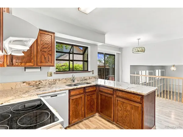 5650 W 73rd, Arvada, CO 80003