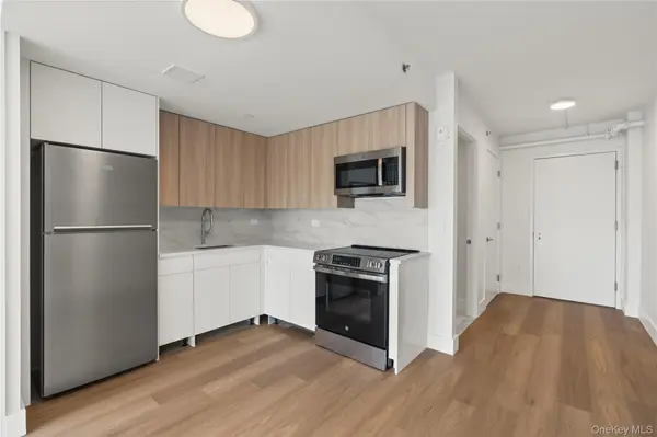 1 Lyon PL #609, White Plains, NY 10601