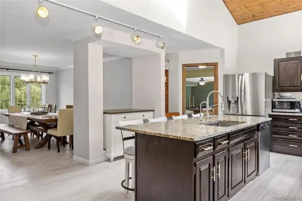 613 Horsepound RD, Carmel, NY 10512