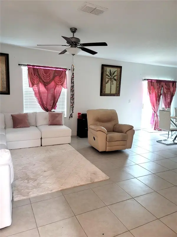 1821 YELLOW TRL, Lakeland, FL 33801