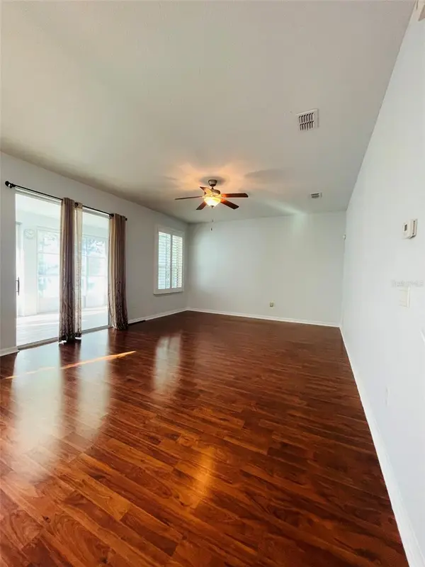 3037 LAKE JEAN DR, Orlando, FL 32817