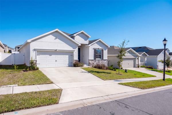 1104 MOUNTAIN FLOWER LANE,, Davenport, FL 33837