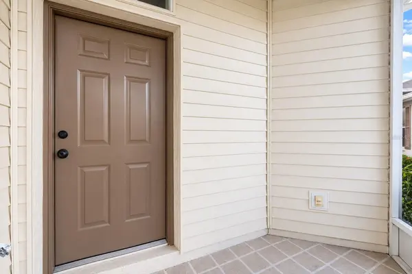 2617 NEWCOMB CT, Sun City Center, FL 33573