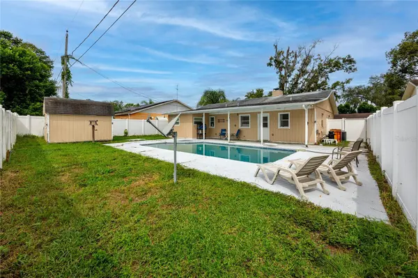 4624 WISTERIA DR, Zephyrhills, FL 33542