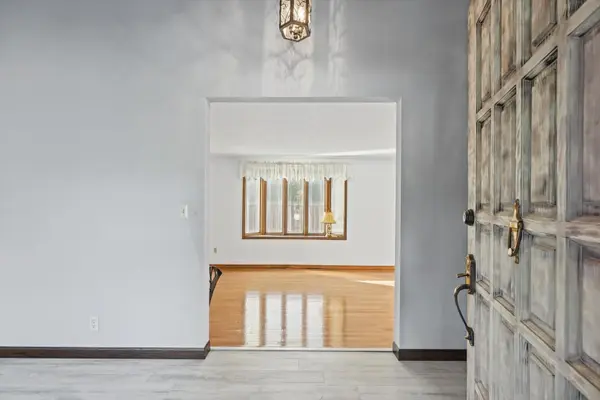 3 Bridle LN, Pesotum, IL 61863