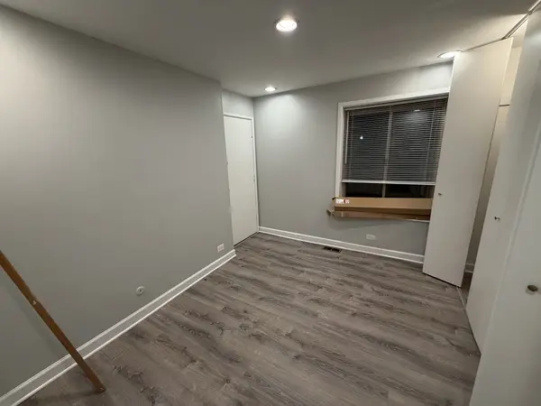 744 W Gordon TER NE #108, Chicago, IL 60613
