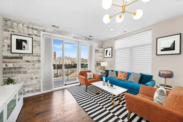 5 N Oakley BLVD #304, Chicago, IL 60612