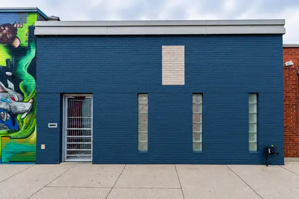 4447 W Belmont AVE, Chicago, IL 60641