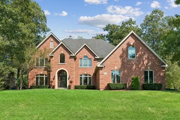 13230 Hidden Valley DR, Homer Glen, IL 60491