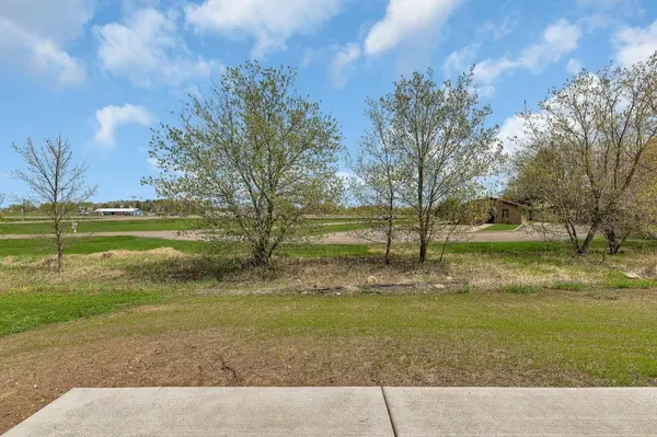 109 Bal Veld DR, Pease, MN 56363