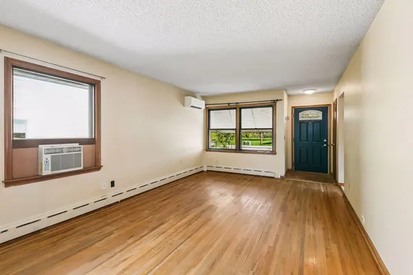 3739 Lee AVE N, Robbinsdale, MN 55422