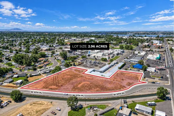 18 W 12th Pl, Kennewick, WA 99337-4632