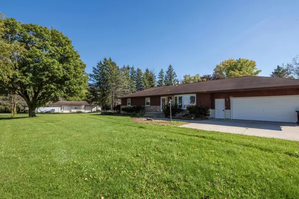 5224 FRONTIER RD, Denmark, WI 54208