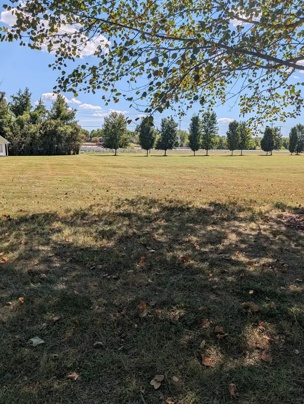2235 Athens Ave, Murfreesboro, TN 37128