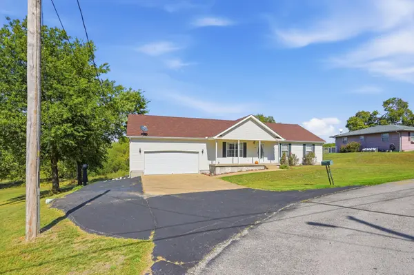 217 S Parkmor DR, Joplin, MO 64801