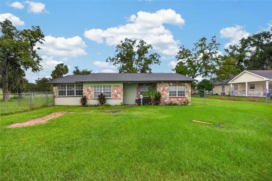 1210 W 15TH ST, Sanford, FL 32771