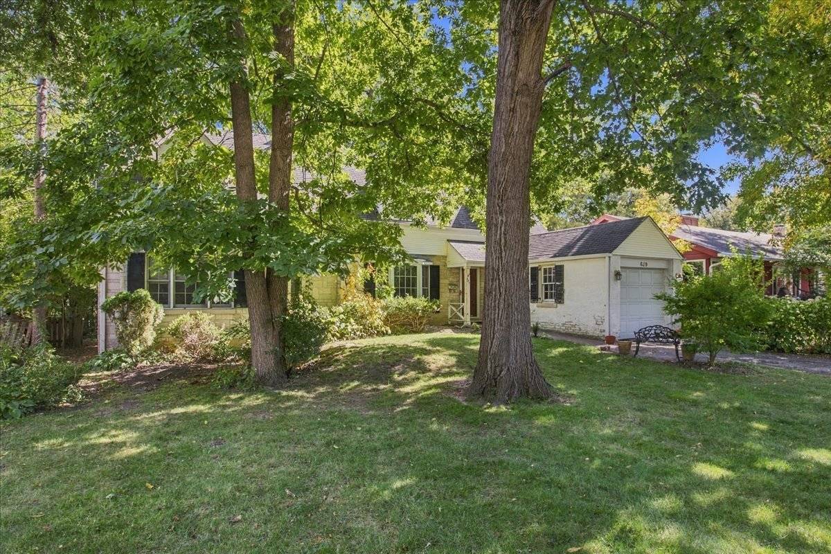 629 Juniper RD, Glenview, IL 60025