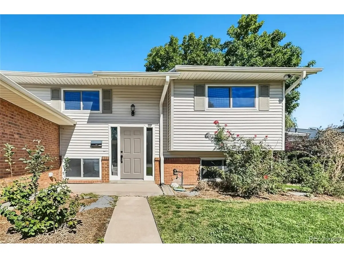 7907 E Fremont, Centennial, CO 80112