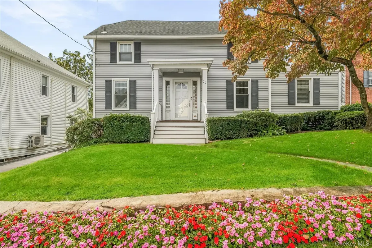 29 Clinton ST, White Plains, NY 10603