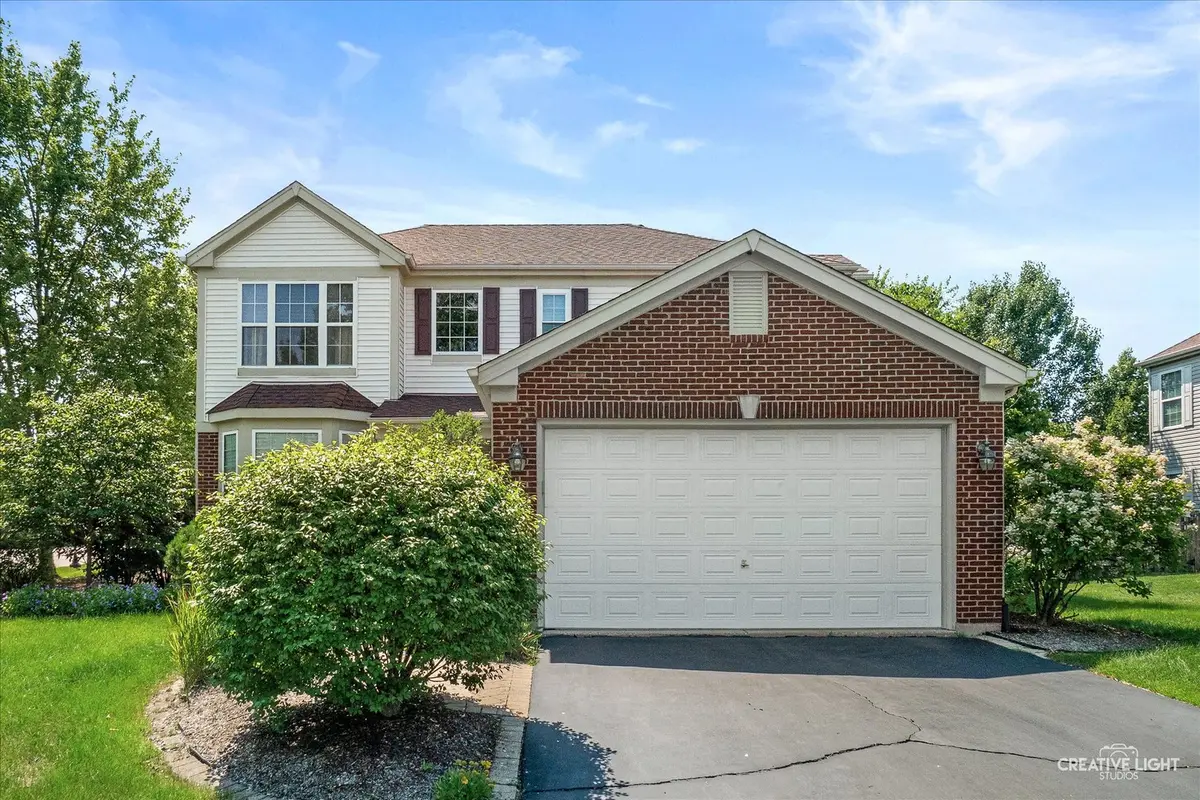 10651 Capitol LN, Huntley, IL 60142