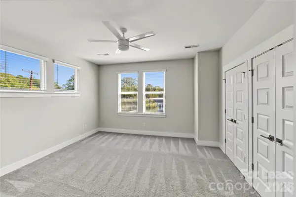 1245 Lomax AVE, Charlotte, NC 28211