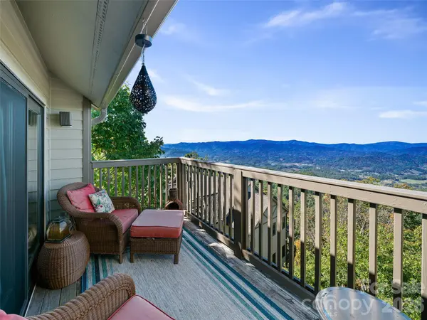 80 Slickrock RD #A1, Burnsville, NC 28714