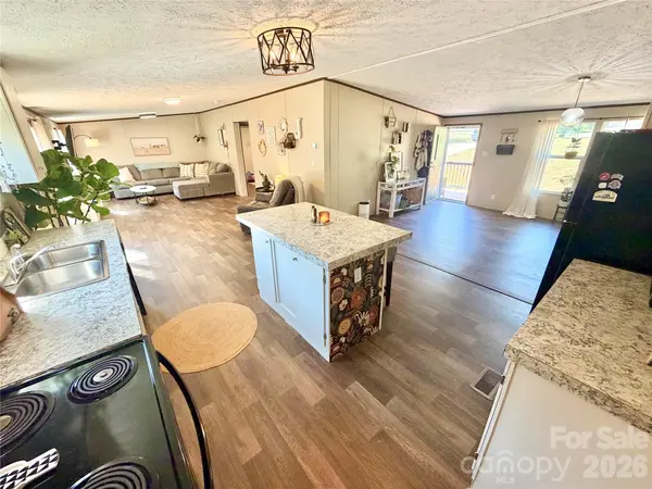 255 Liberty Estates LN, Taylorsville, NC 28681