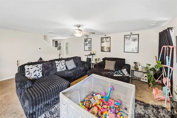 1330 Standing Oak DR, Salisbury, NC 28146