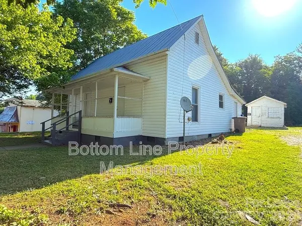 216 Lineberger ST, Shelby, NC 28150