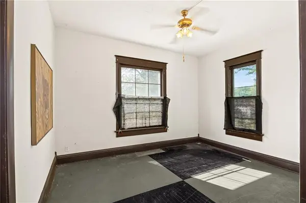2611 Mitchell AVE, St Joseph, MO 64507