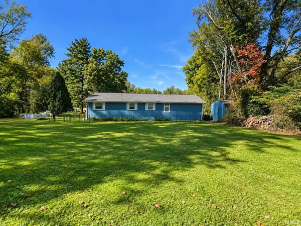 51434 Lily RD, South Bend, IN 46637-1914
