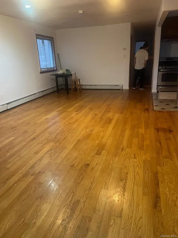 1108 127th ST, College Point, NY 11356