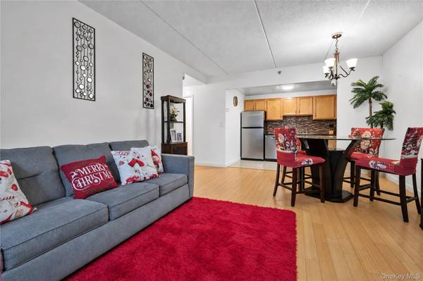 3044 3rd AVE #3G, Bronx, NY 10451