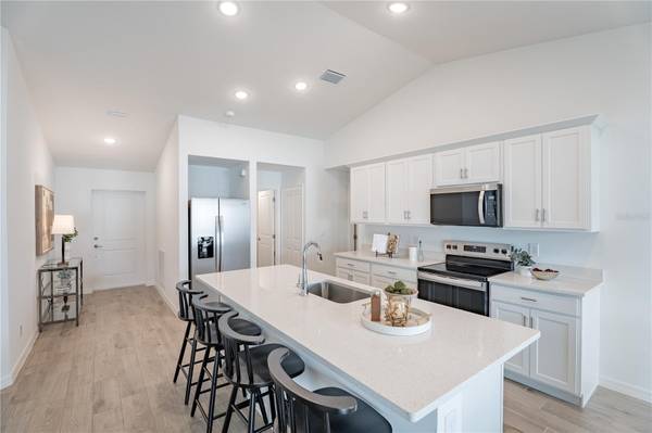 7388 QUAKER ST, Englewood, FL 34224