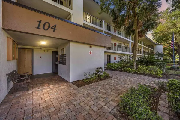 104 CAPRI ISLES BLVD #301, Venice, FL 34292