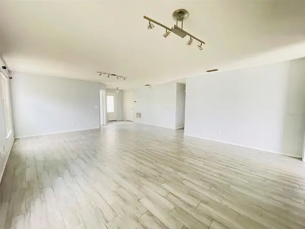 2377 TOPAZ TRL, Kissimmee, FL 34743