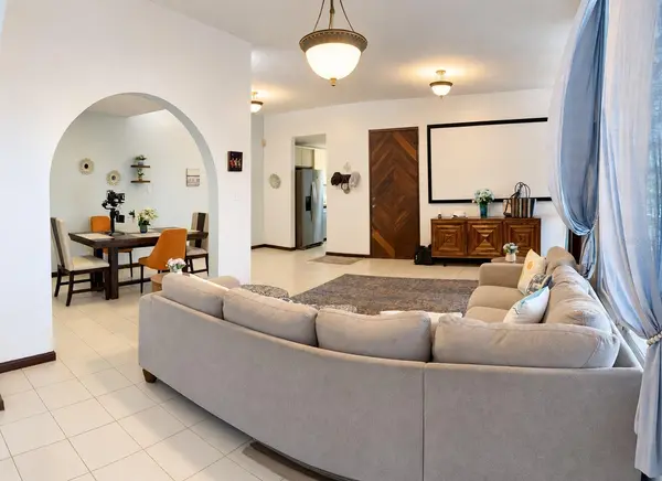 4 27 ST #27, Mayaguez, PR 00680
