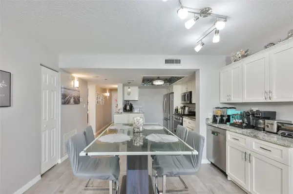 5400 PARK ST N #208, St Petersburg, FL 33709