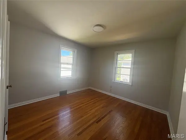 345 Fair ST, Washington, MO 63090