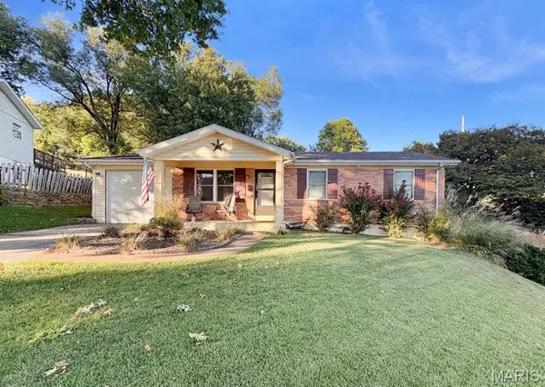 121 N 18th ST, Louisiana, MO 63353