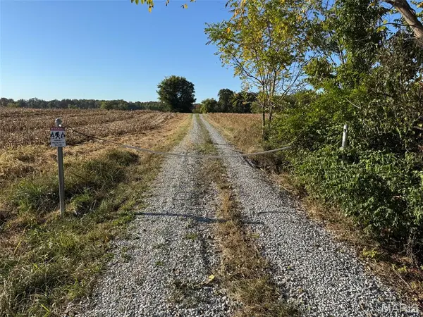 00 Fillmore RD, Nashville, IL 62263