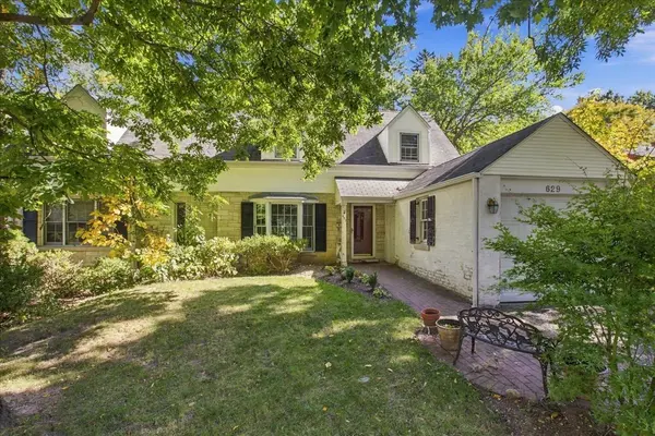 629 Juniper RD, Glenview, IL 60025