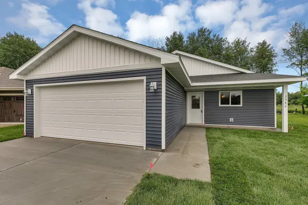 24317 19th AVE, Saint Augusta, MN 56301